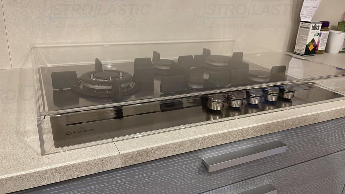 Copri Fornelli in Plexiglass Trasparente – Protezione Su Misura per Piani Cottura a Gas